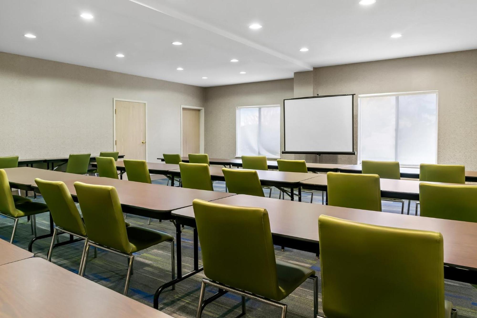 Holiday Inn Express Hotel & Suites Marion By Ihg Kültér fotó